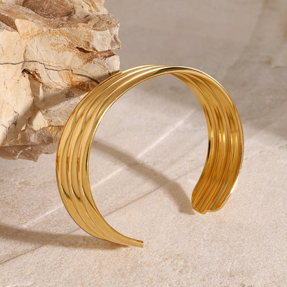Women's Round Titanium Steel Bracelet 